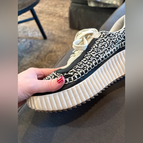 Dolce Vita Women’s Dolen Sneakers Black & White Woven Platform Size 8.5 - Picture 10 of 12